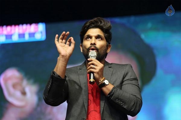 bunny,oka manasu,pawan kalyan,pawar star fans  బన్నీ నీకిది సరైనదా..?